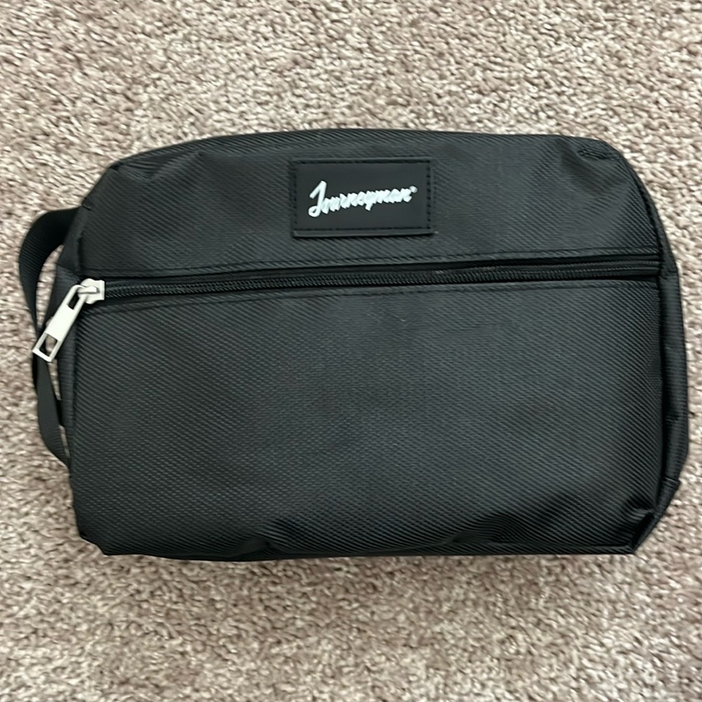 Journeyman Makeup Bag NWOT